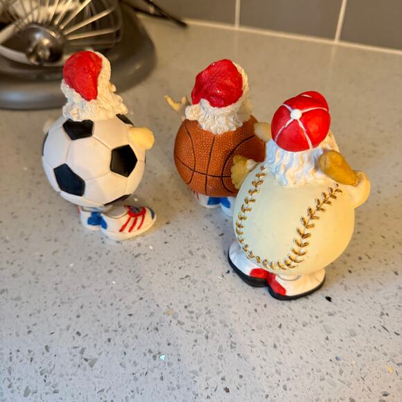 3 Vintage Sports Santa Christmas Bobblehead Figurines Soccer Baseball Basketball - Picture 4 of 12